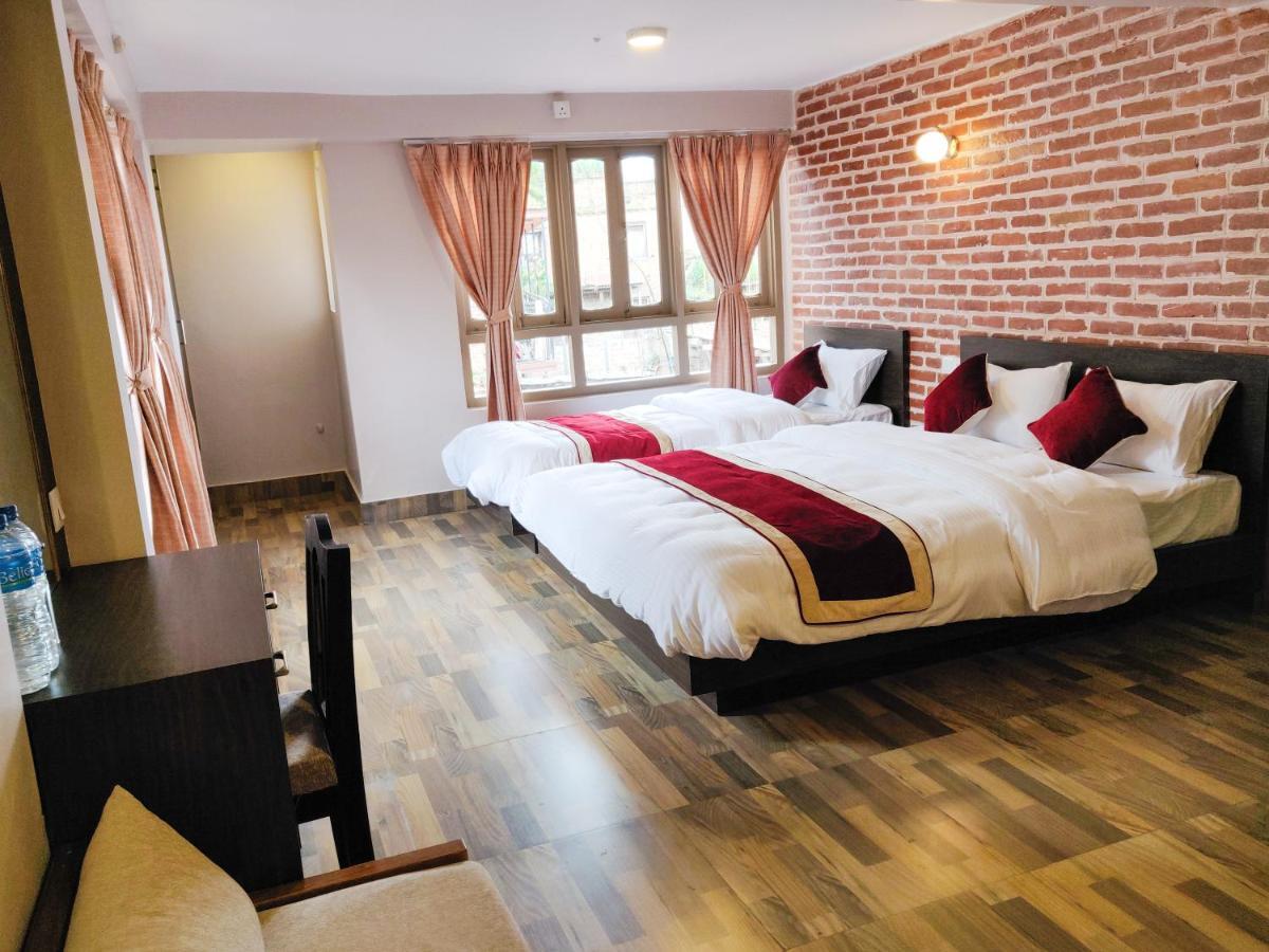Hotel Central Bhatgoan 외부 사진