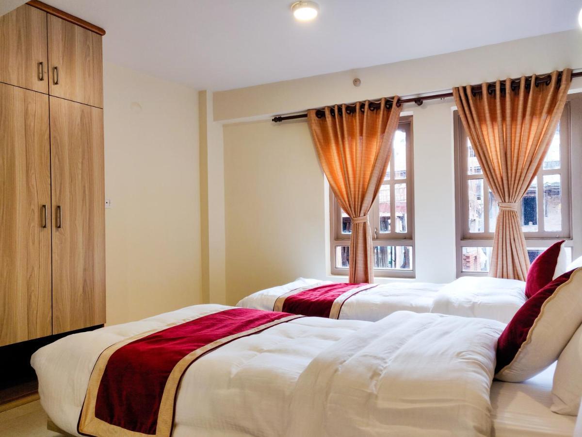 Hotel Central Bhatgoan 외부 사진
