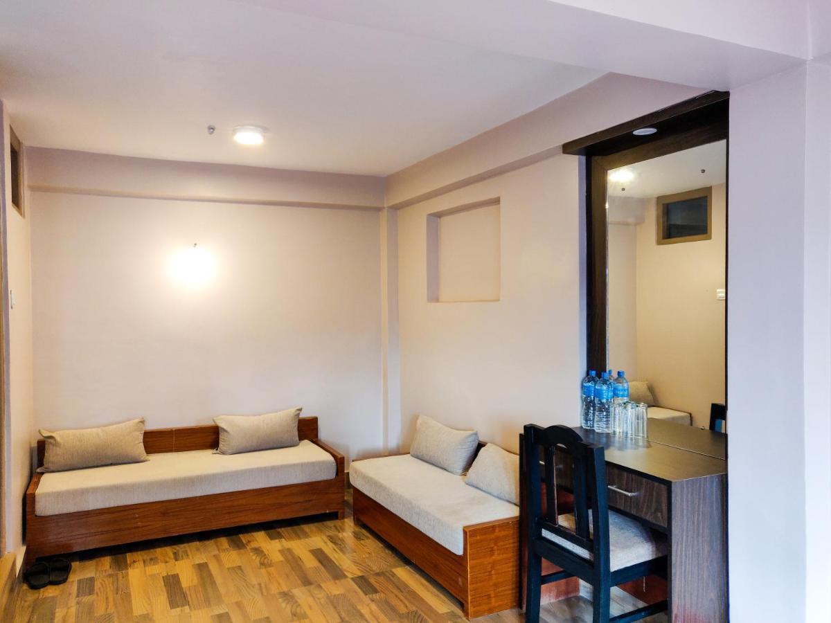 Hotel Central Bhatgoan 외부 사진